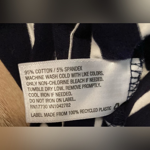 AND AWAY Navy and White Striped Women’s Blouse 3/4 sleeves Sz Med EUC! - Picture 4 of 10